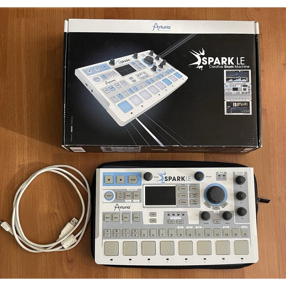 Arturia SPARK LE Drum Machine Pad Controller, 16 Pads, Sequencer, USB